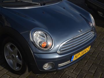 MINI Cooper Cabrio